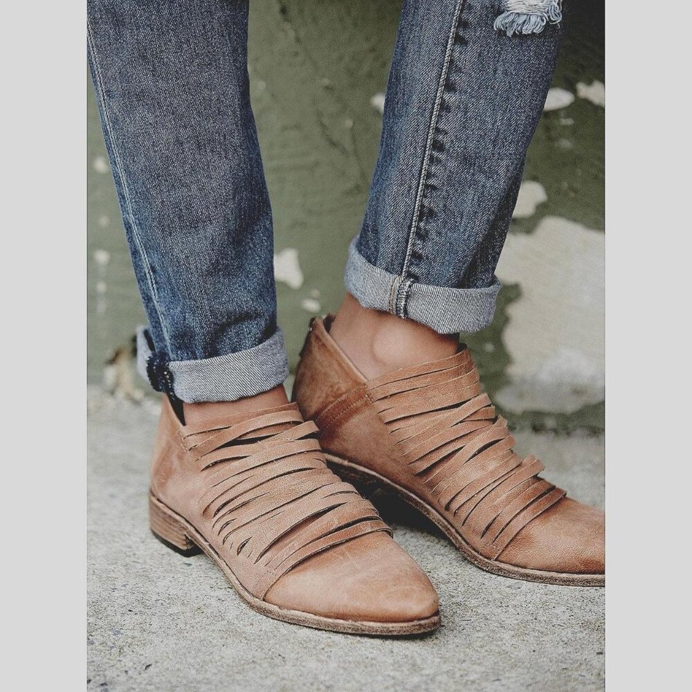 Free People Lost Valley Ankle Boots Leather Strappy Distressed Taupe sz 39 Boho